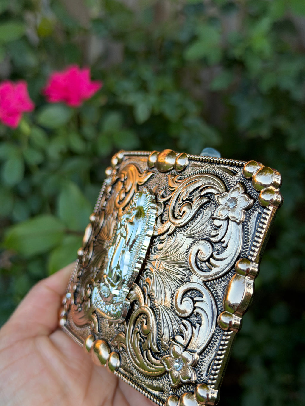 Western Virgin Mary Belt Buckle – Vintage Engraved Cowboy Buckle with Rhinestone Accents