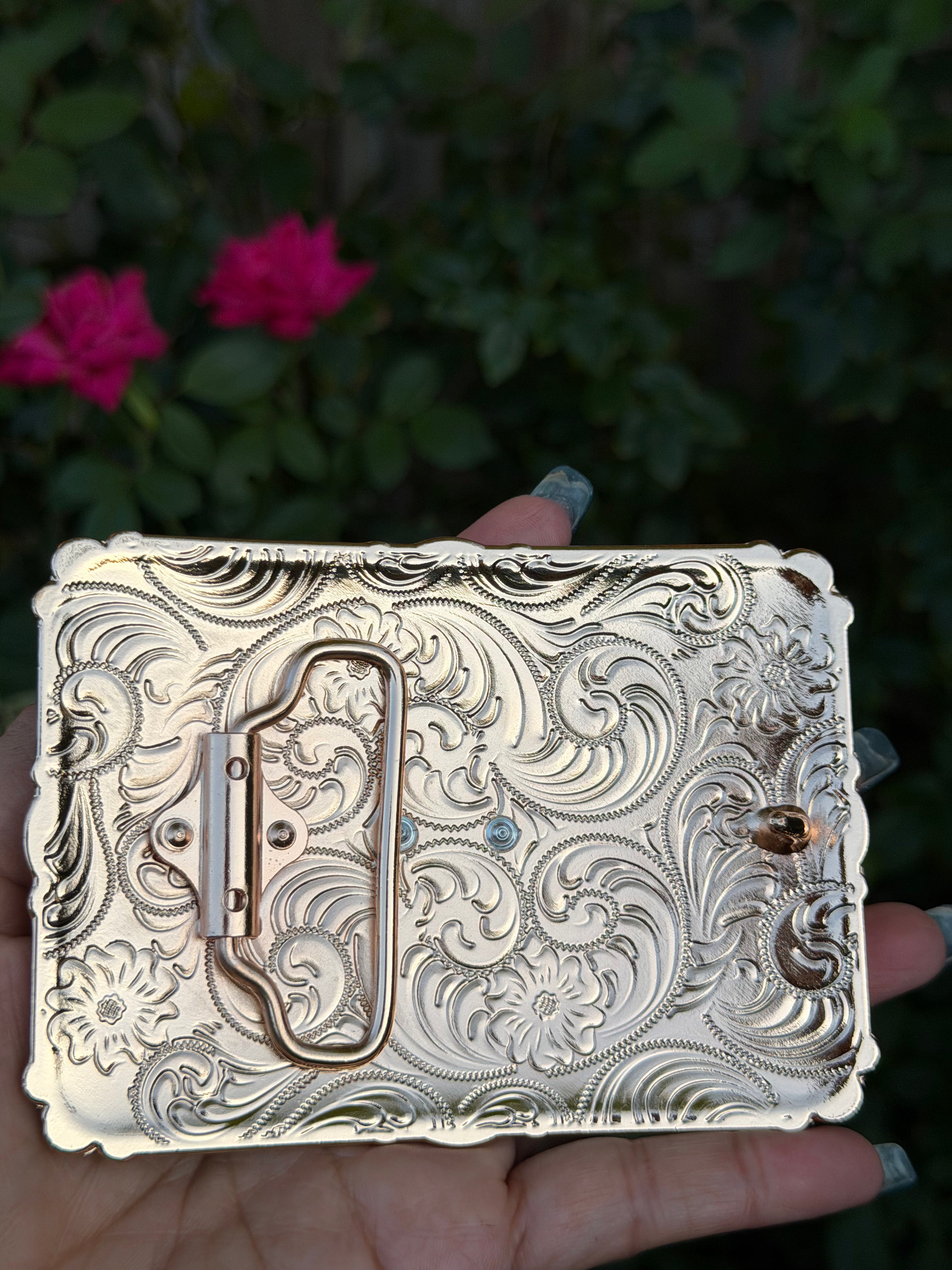 Western Virgin Mary Belt Buckle – Vintage Engraved Cowboy Buckle with Rhinestone Accents