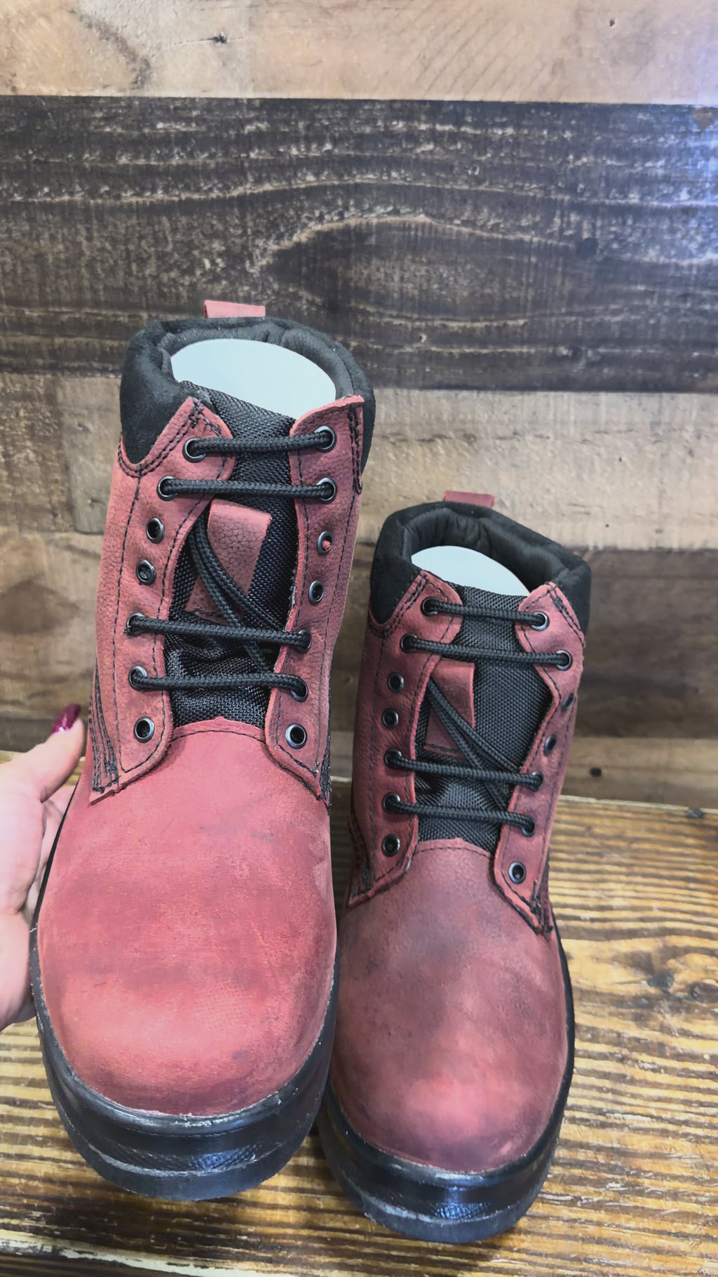 Heavy Duty Roofing Work Boots – Slip Resistant Safety Boots