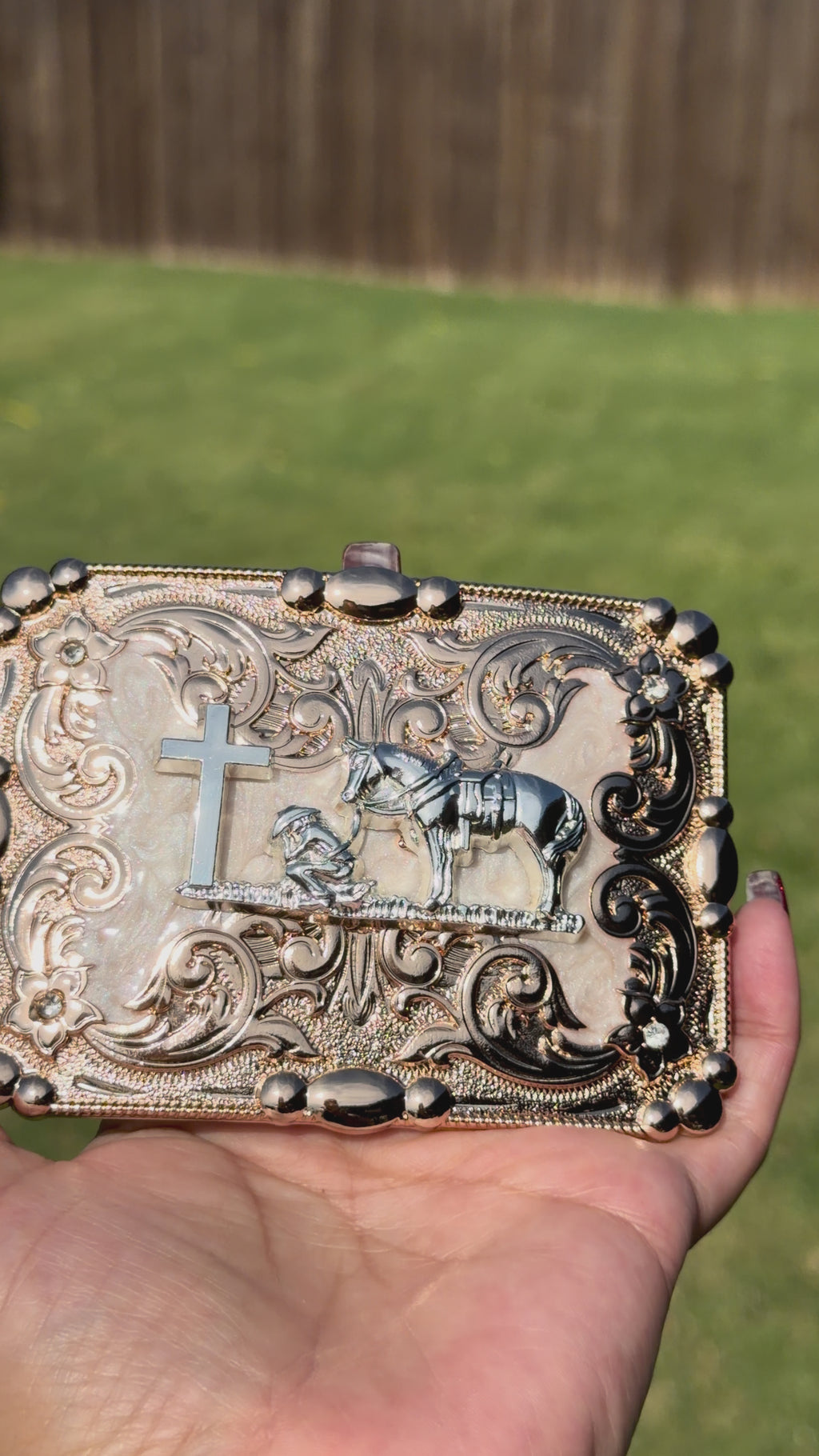 Western Christian Cross Belt Buckle – Cowboy Praying with Horse, Gold & Silver Engraved Rodeo BuckleWestern Christian Cross Belt Buckle – Cowboy Praying with Horse, Gold & Silver Engraved Rodeo Buckle